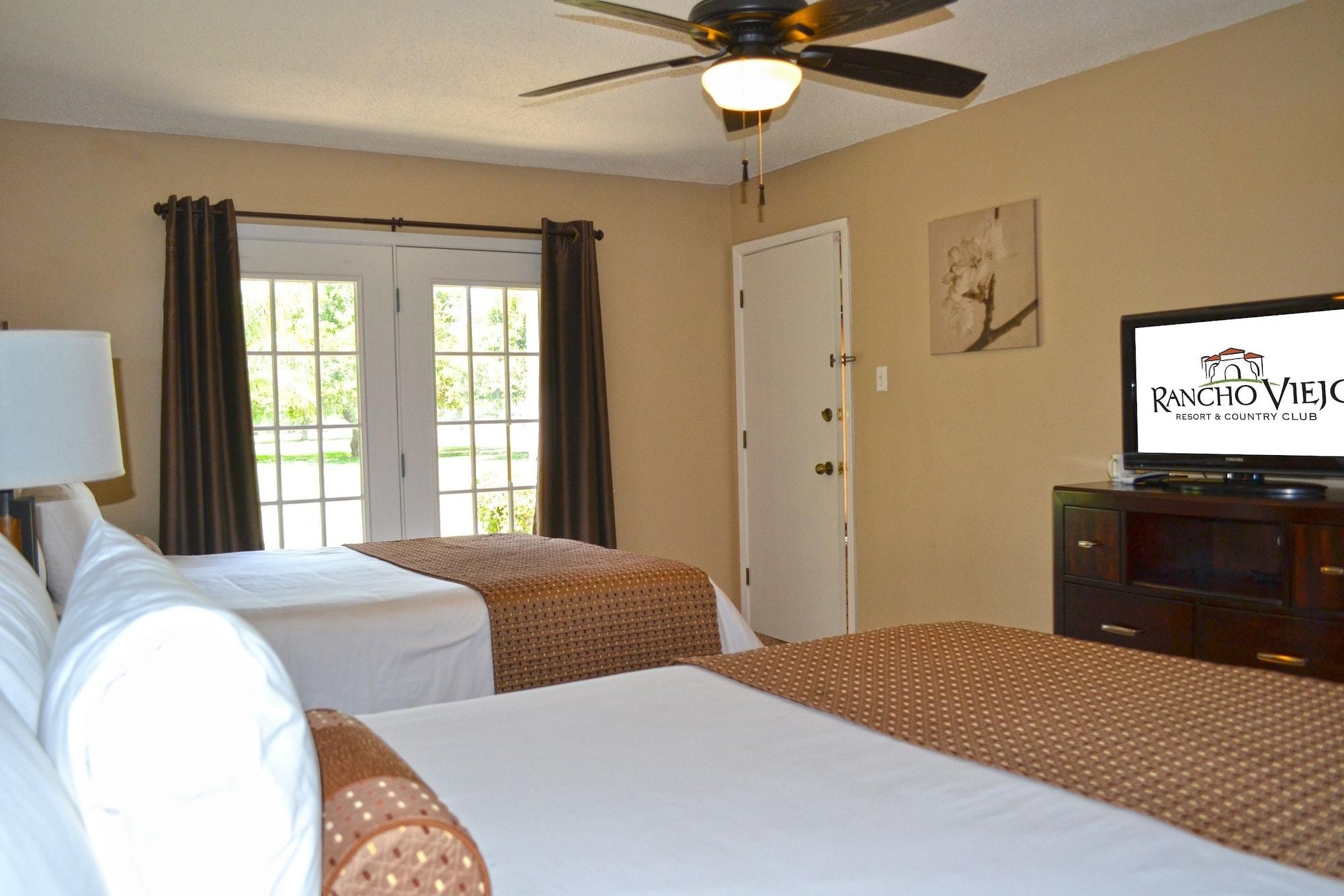 Rancho Viejo Resort Екстер'єр фото